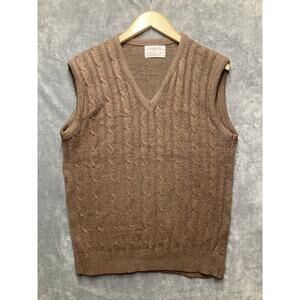 Career Sweater Vest Mens M Brown Cable Knit V Neck Grandpa Dad Academia Made USA